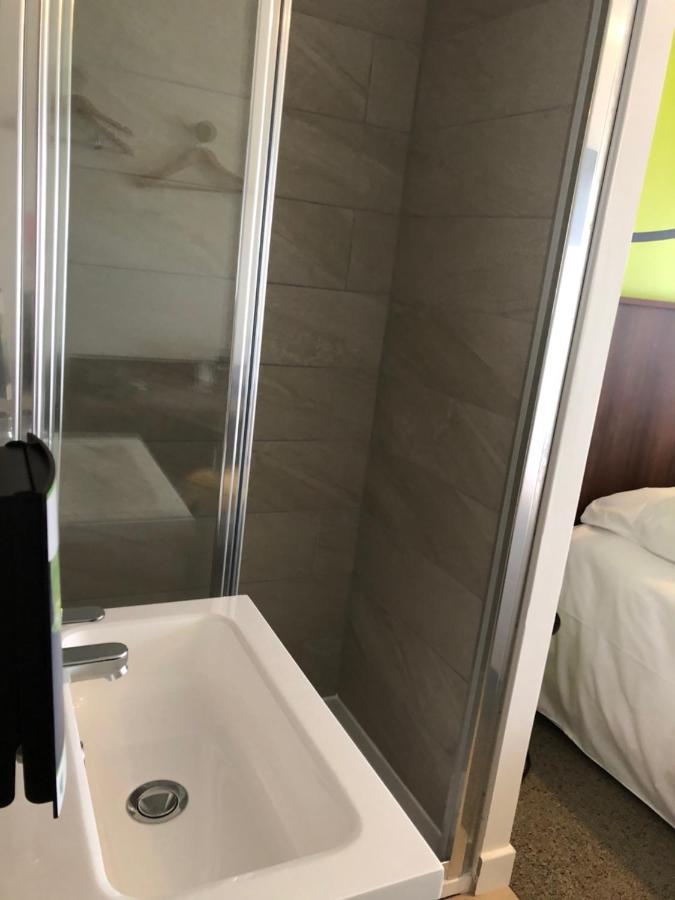 Sure Hotel By Best Western Argentan Esterno foto